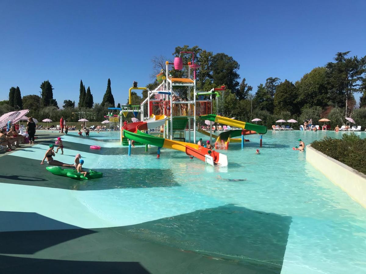 Sisan Family Resort Bardolino Esterno foto