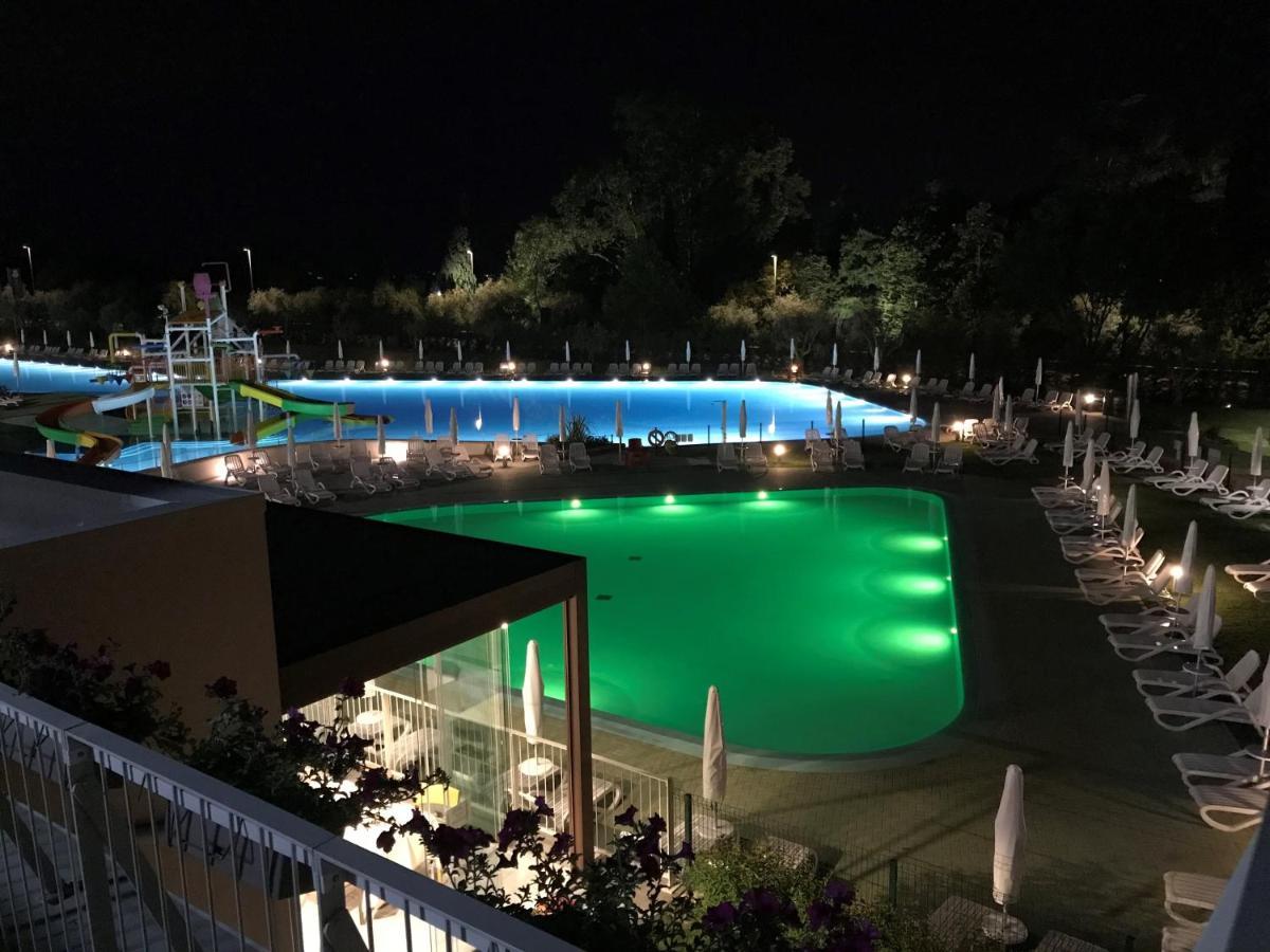 Sisan Family Resort Bardolino Esterno foto