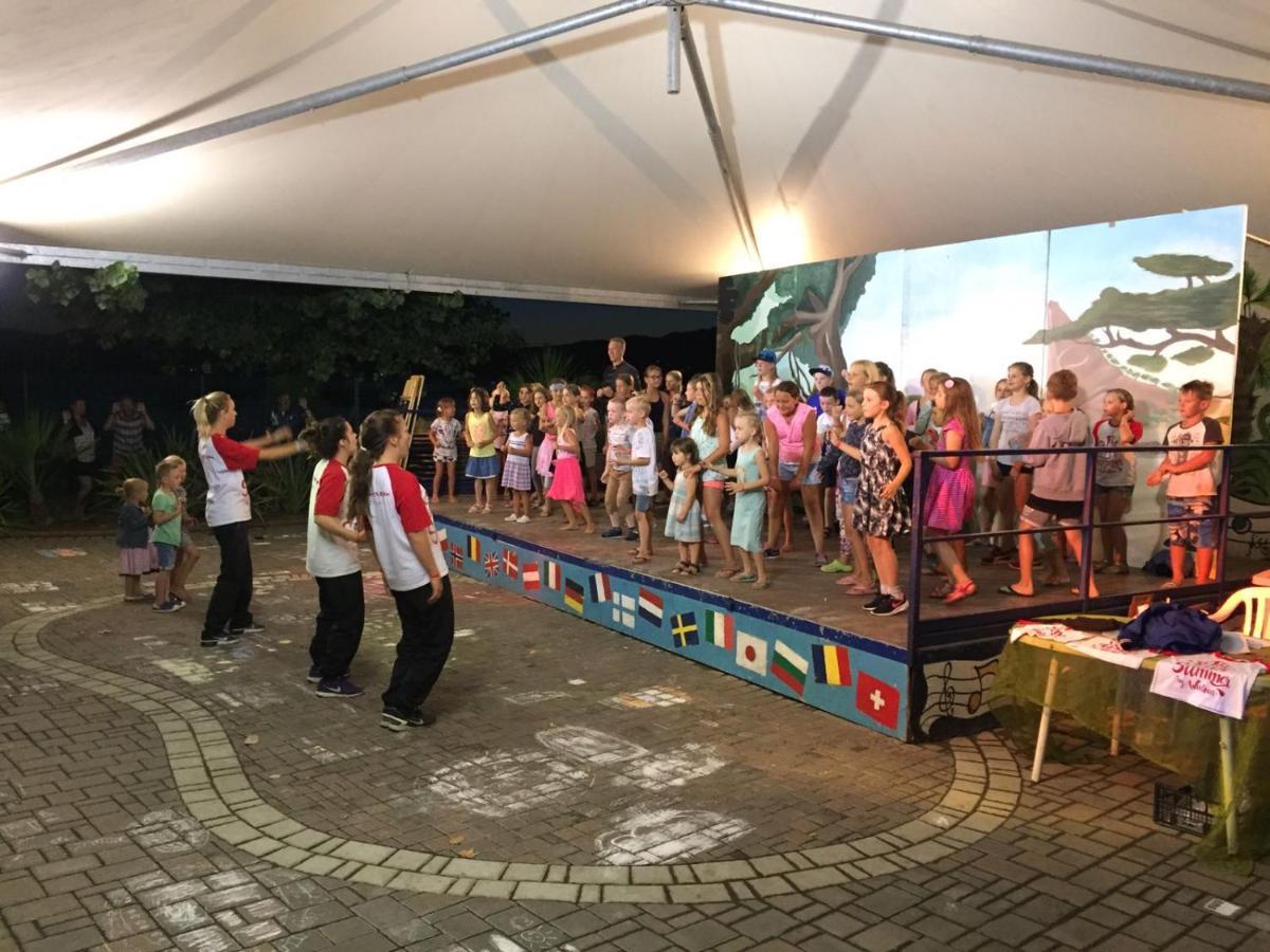Sisan Family Resort Bardolino Esterno foto